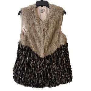 Yaira Vest Womens Size M Faux Fur Retro Stylish Glam Grey Black